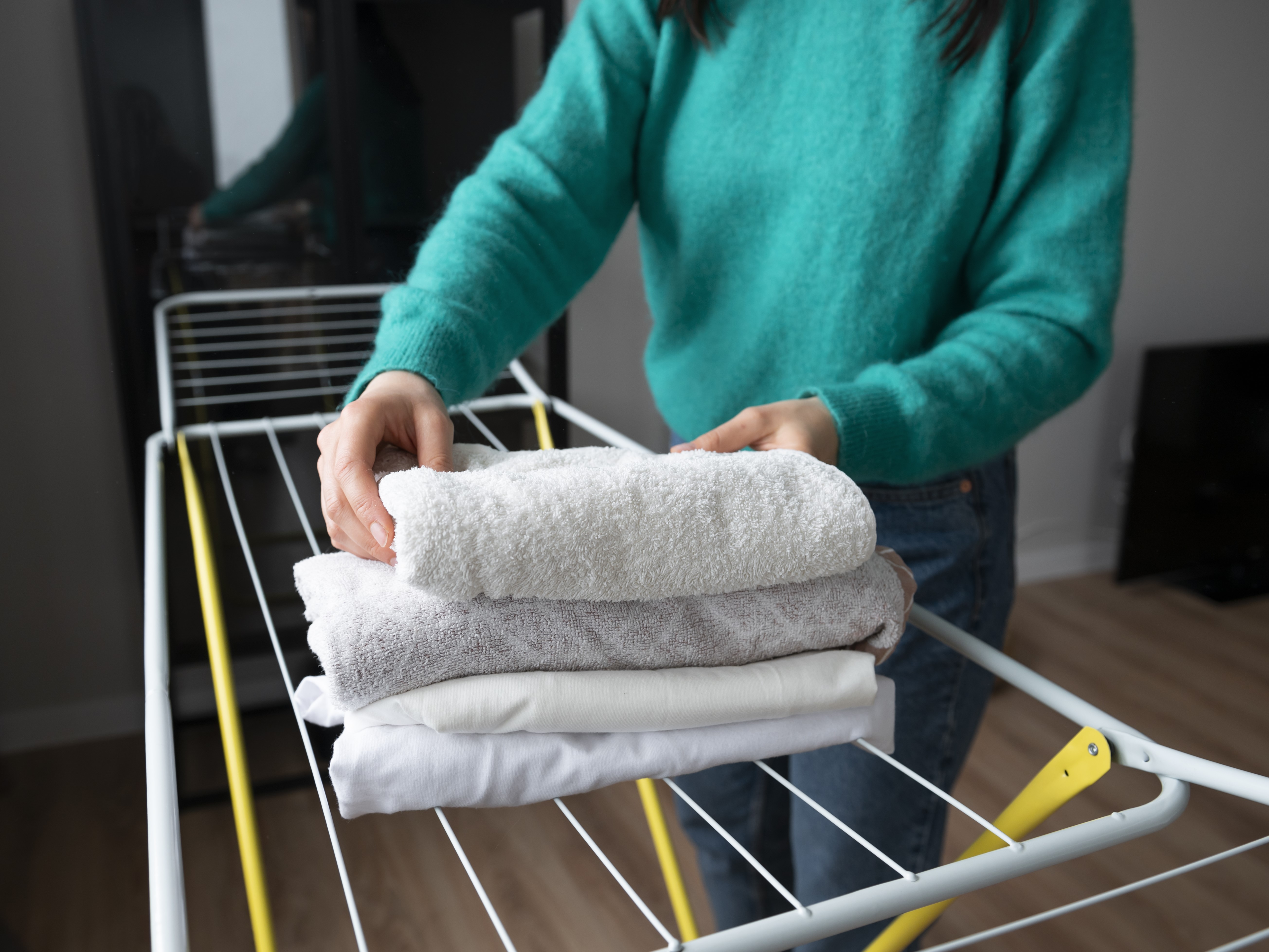 Secrets to Efficient Laundry – How to Care for Your Clothes and Save Time